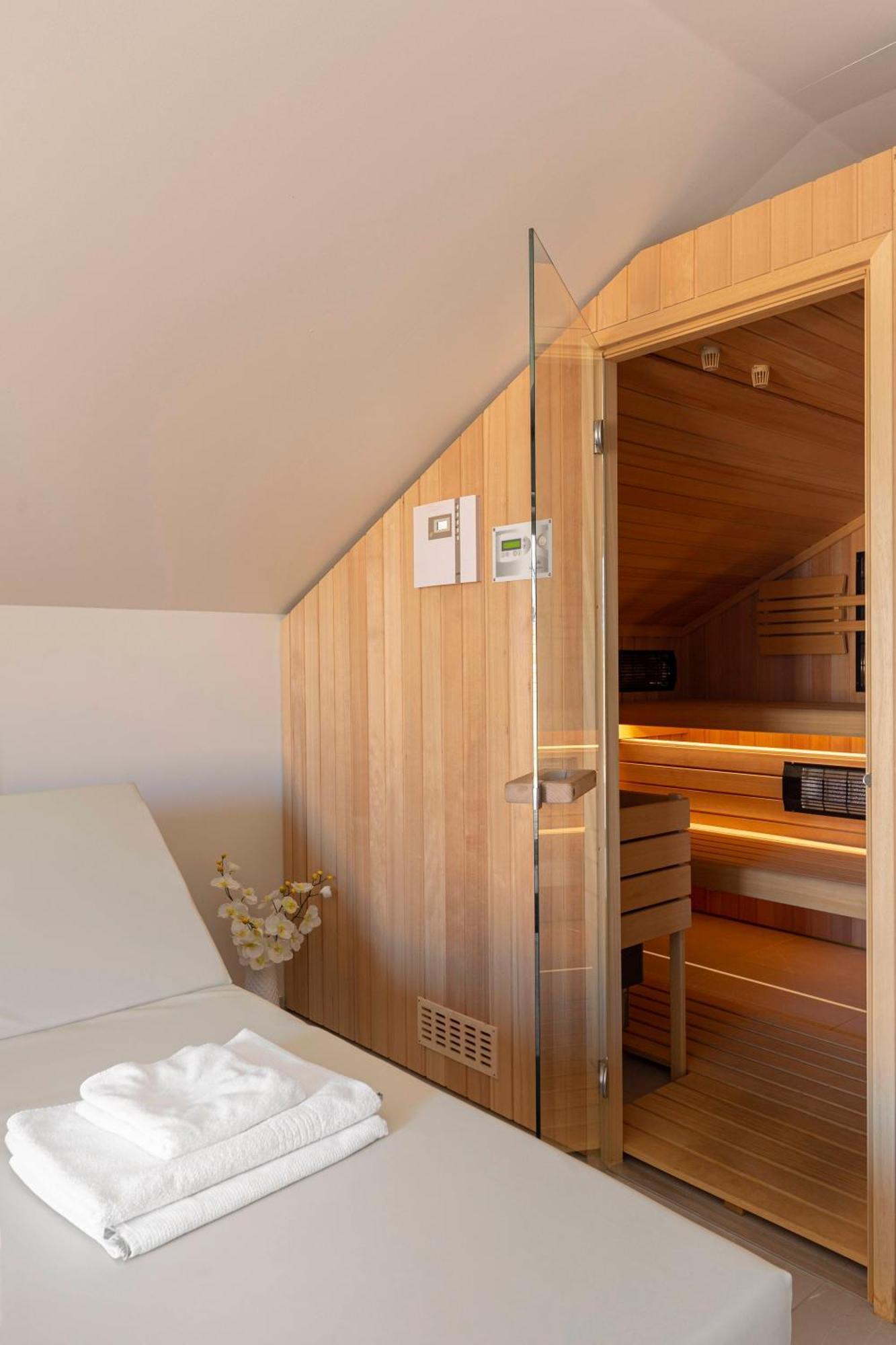 Rooms S Center Slovenske Konjice Kültér fotó
