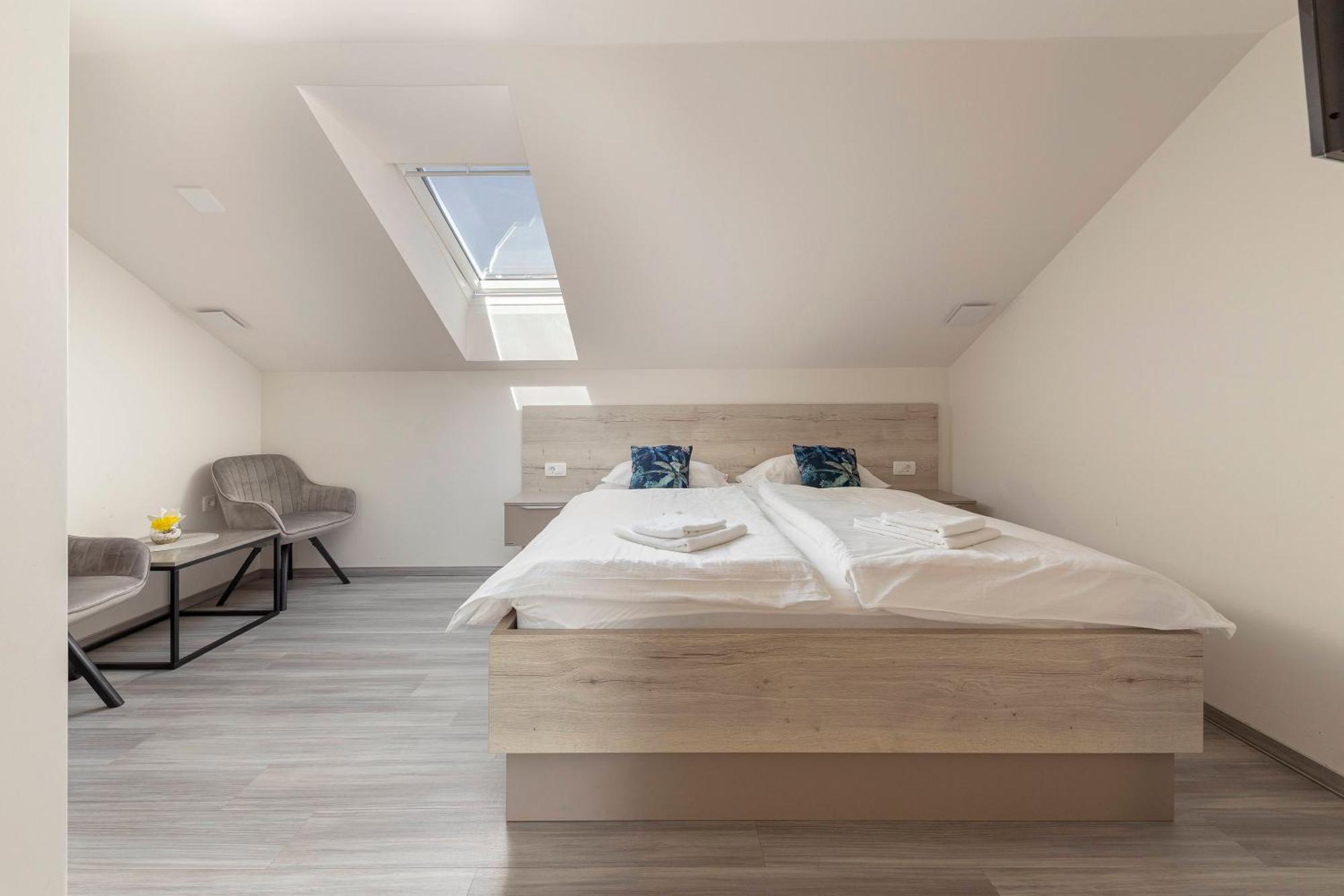 Rooms S Center Slovenske Konjice Kültér fotó